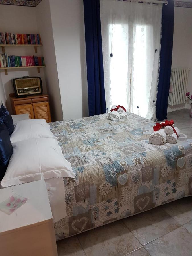 B&B Regina Elena Pignola Exterior foto